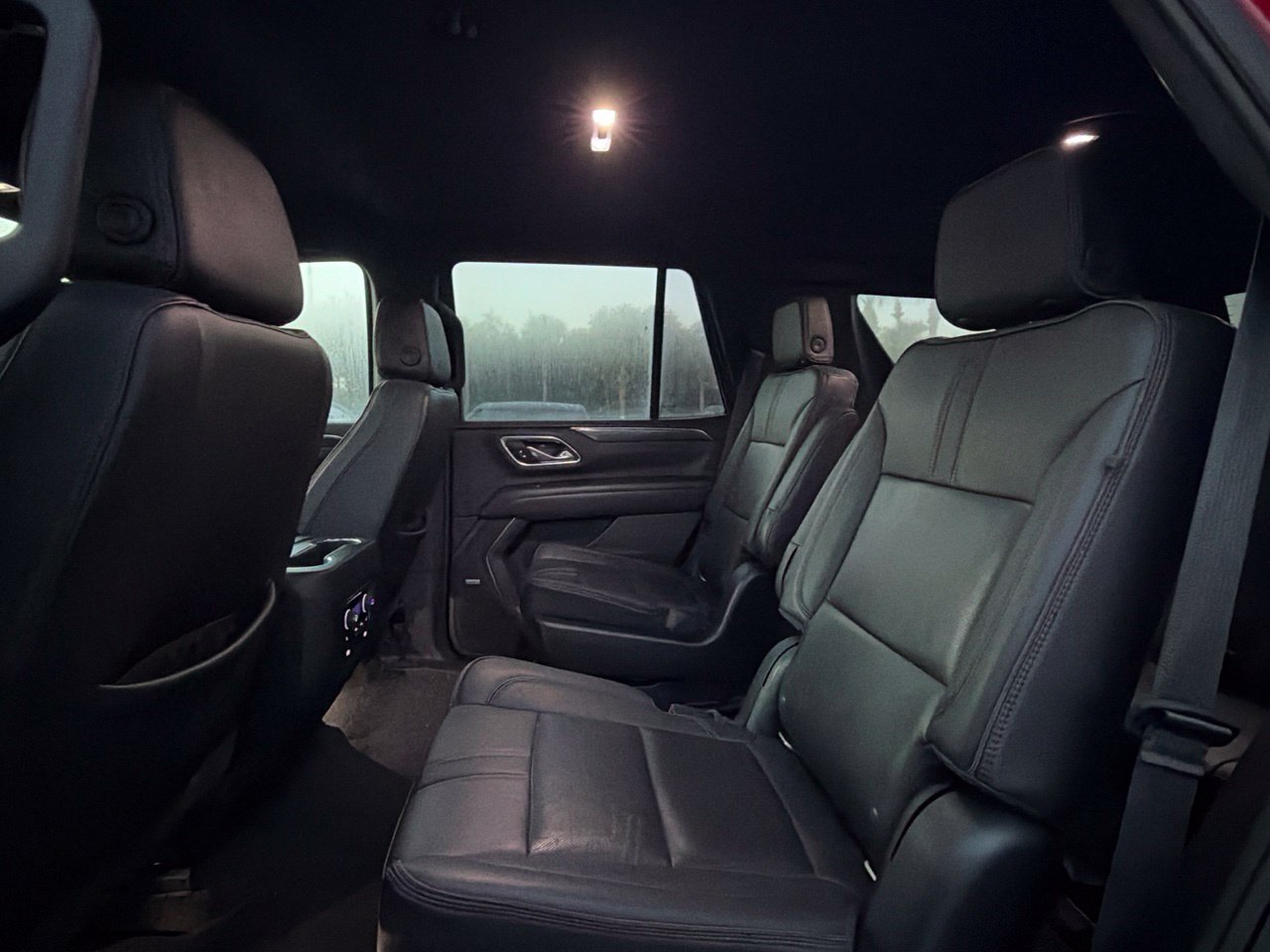 Used 2021 Chevrolet Tahoe RST w/ Luxury Package RWD image 8