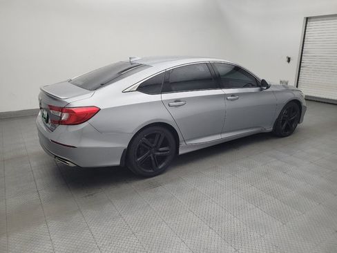 Used 2020 Honda Accord Sport image 10