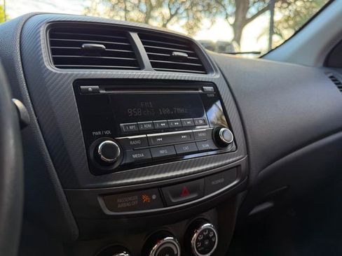 Used 2017 Mitsubishi Outlander Sport ES image 28