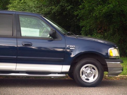 Used 2003 Ford F150 XLT RWD image 28