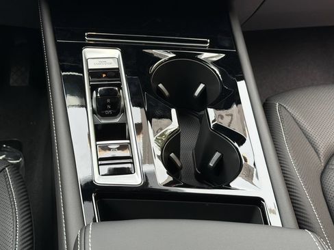 New 2026 Volkswagen Atlas Cross Sport SE FWD image 12