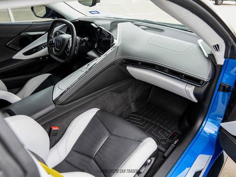 Used 2024 Chevrolet Corvette Stingray Premium Conv w/ Stealth Interior Trim Package RWD image 73