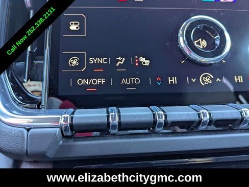 Used 2025 GMC Yukon Denali image 32