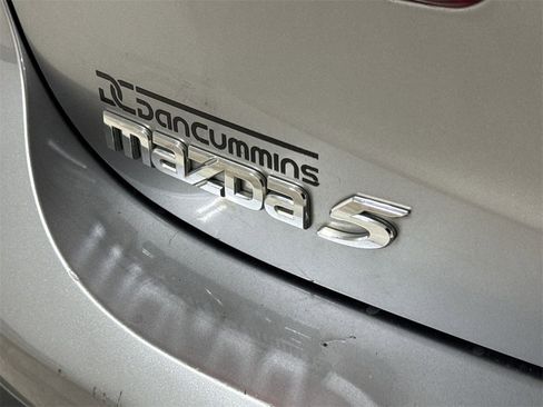 Used 2012 MAZDA MAZDA5 Sport image 24