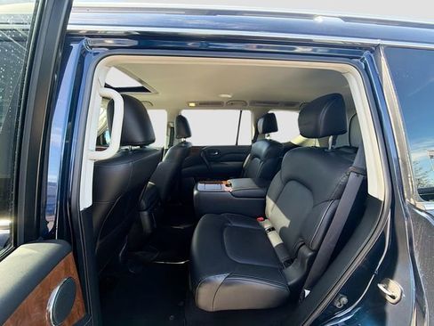 Used 2019 INFINITI QX80 Luxe image 24