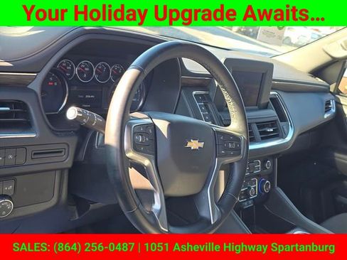 Used 2023 Chevrolet Suburban LS image 16