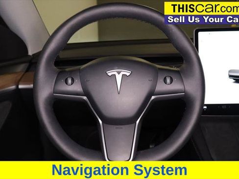 Used 2024 Tesla Model Y Long Range image 10