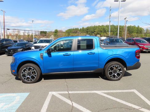 Used 2025 Ford Maverick Lariat w/ 4K Tow Package image 8