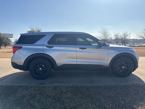Used 2020 Ford Explorer 2WD image 5
