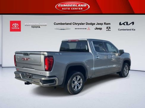 Used 2025 GMC Sierra 1500 SLT image 8