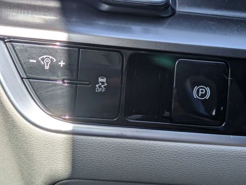 Certified 2024 Kia Sportage EX FWD image 28