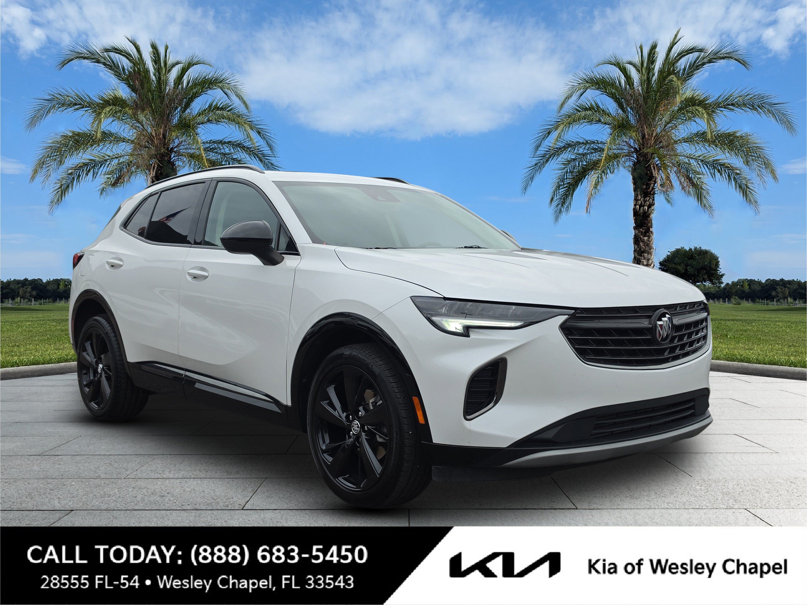 Used 2023 Buick Envision Essence w/ Sport Touring Package FWD image 1