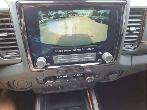 Used 2024 Nissan Frontier Pro-X w/ Technology Package RWD image 16