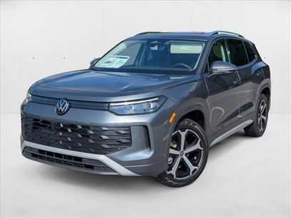 New 2025 Volkswagen Tiguan SE