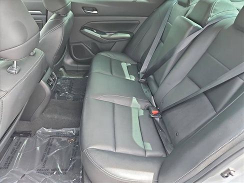 Used 2021 Nissan Altima 2.5 SL FWD image 26