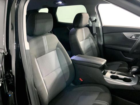 Used 2024 Chevrolet Blazer LT w/ Convenience Package FWD image 7