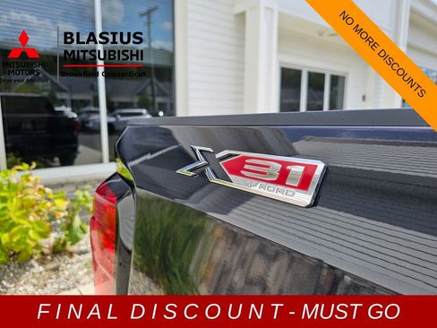 Used 2023 GMC Sierra 1500 Elevation w/ X31 Off-Road Package image 32