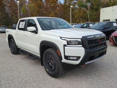 New 2026 Nissan Frontier Pro-X w/ Tow Package image 2