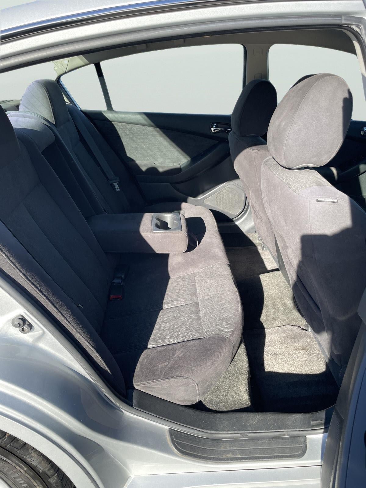 Used 2011 Nissan Altima 2.5 S w/ Convenience Pkg FWD image 14