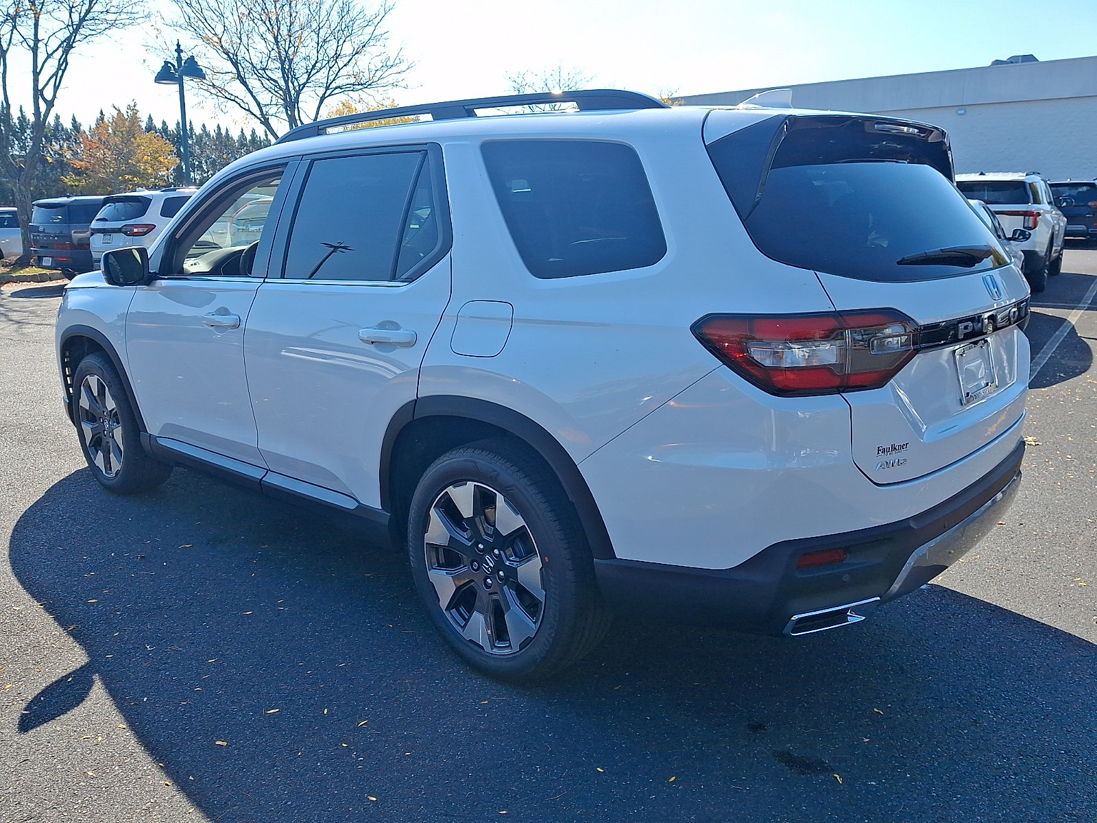 New 2026 Honda Pilot Elite image 3