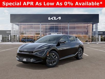 New 2025 Kia EV6 Light w/ Light LR Technology Package