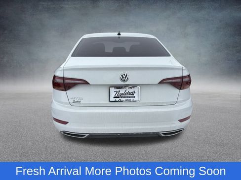 Used 2019 Volkswagen Jetta R-Line image 5