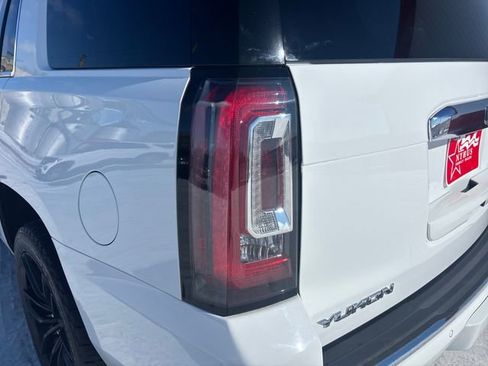 Used 2019 GMC Yukon Denali w/ Denali Ultimate Package image 20