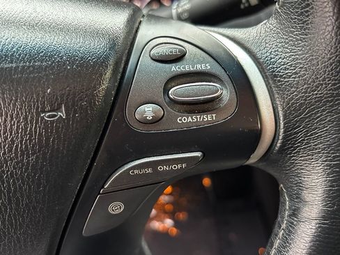 Used 2016 INFINITI QX60 FWD w/ Deluxe Technology Package image 24
