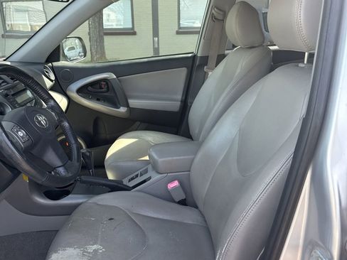 Used 2008 Toyota RAV4 Limited image 11