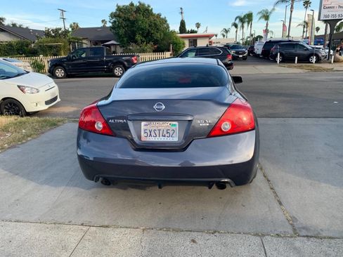 Used 2008 Nissan Altima 3.5 SE FWD image 6