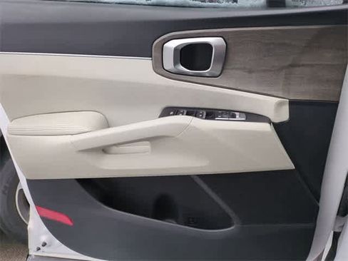 Used 2022 Kia Sorento X-Line EX image 32