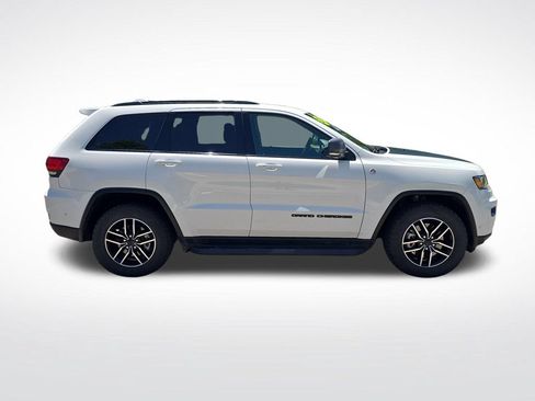 Used 2021 Jeep Grand Cherokee Trailhawk AWD/4WD image 8