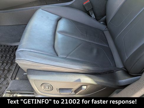 Used 2022 Audi Q3 2.0T Premium Plus w/ Premium Plus Package image 24