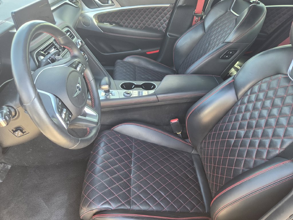 Used 2023 Genesis G70 3.3T w/ Sport Prestige Package RWD image 13