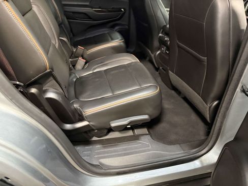 Used 2023 GMC Acadia AT4 AWD/4WD image 66