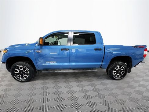 Used 2018 Toyota Tundra SR5 image 32