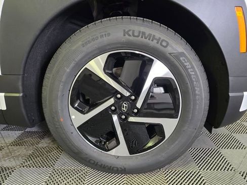 New 2026 Hyundai Ioniq 9 SE AWD/4WD image 3