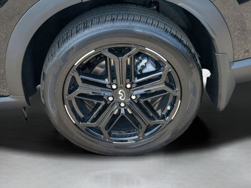 Certified 2026 INFINITI QX60 Sport w/ Dark Cargo Package AWD/4WD image 23