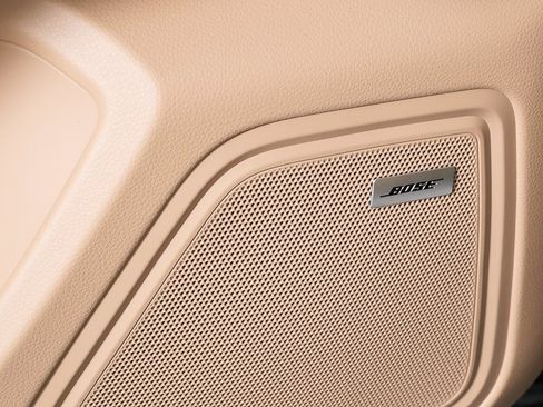 New 2026 Porsche Macan S image 7