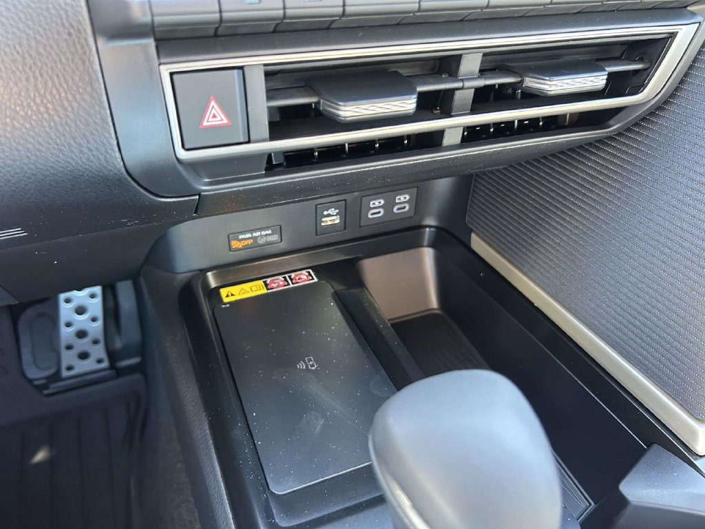 New 2026 Toyota Camry SE FWD image 22