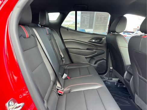 Certified 2026 Chevrolet Trax RS w/ Driver Confidence Package image 30