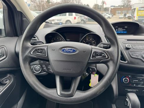 Used 2018 Ford Escape SE image 12