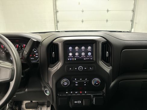 Used 2022 Chevrolet Silverado 1500 Custom w/ LPO, Dark Essentials Package AWD/4WD image 14