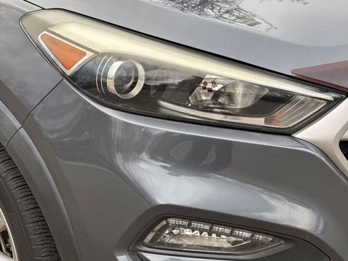 Used 2017 Hyundai Tucson SE image 45