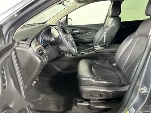 Used 2020 Buick Envision Premium w/ LPO, Interior Luxury Package image 11