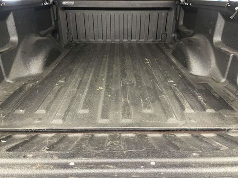 Used 2011 Ford F150 Lariat w/ Lariat Chrome Pkg image 19