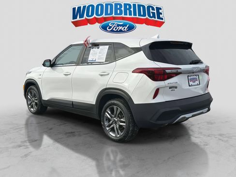 Used 2022 Kia Seltos LX image 5