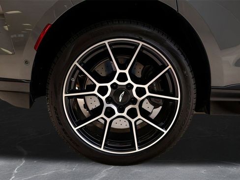 New 2025 Aston Martin DBX 707 image 47