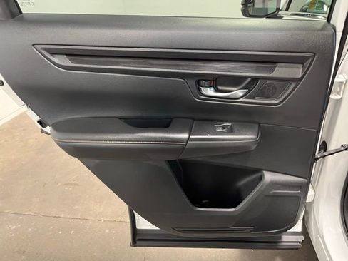 Used 2025 Honda CR-V Sport-L image 16