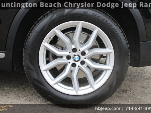 Used 2021 BMW X5 xDrive40i w/ Convenience Package image 8